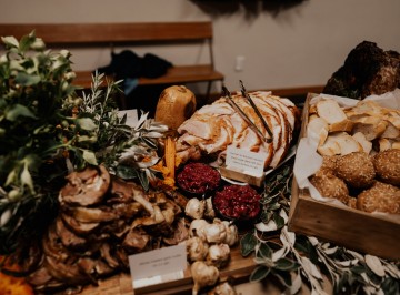 Whole lamb slow cooked served with Catering Dept. homemade mint jelly and jus<br />
Hot ham on the bone, bourbon brown sugar glaze with sour cherry chutney<br />
<br />
